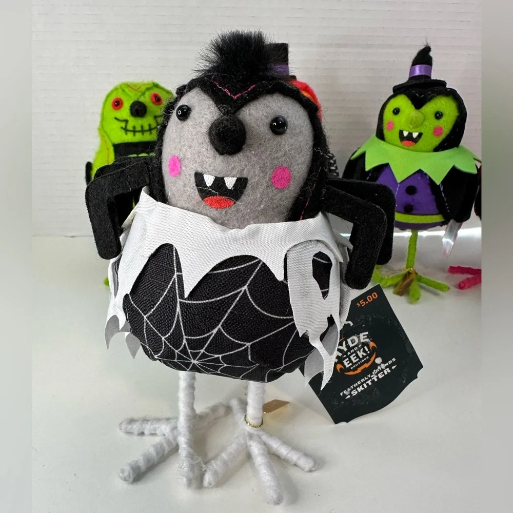 Hyde And Eek Halloween Birds: Skitter, X-Ray, Gourdon, Spellma, Glitters - Picture 2 of 6